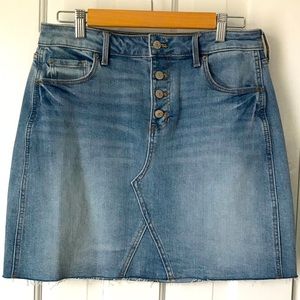 Old Navy Denim Skirt NWOT